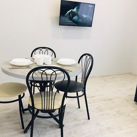 Welcome Apartments в центре Ужгород Экстерьер фото